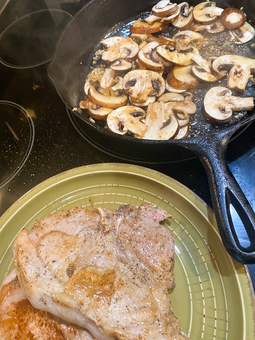 Bacon and Mushroom Pork Chops in Cream Sauce (Low Carb) Recipe from Oregon Valley Farm